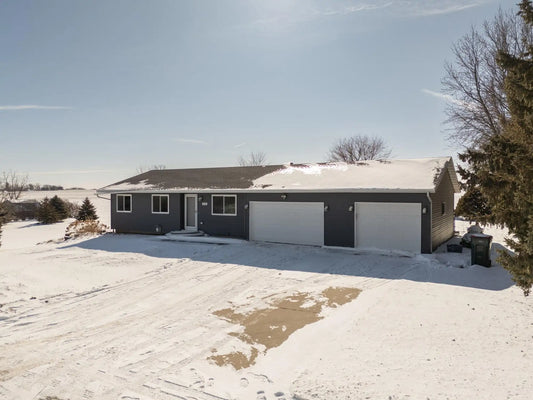 316 2nd Street, Eyota, MN 55934