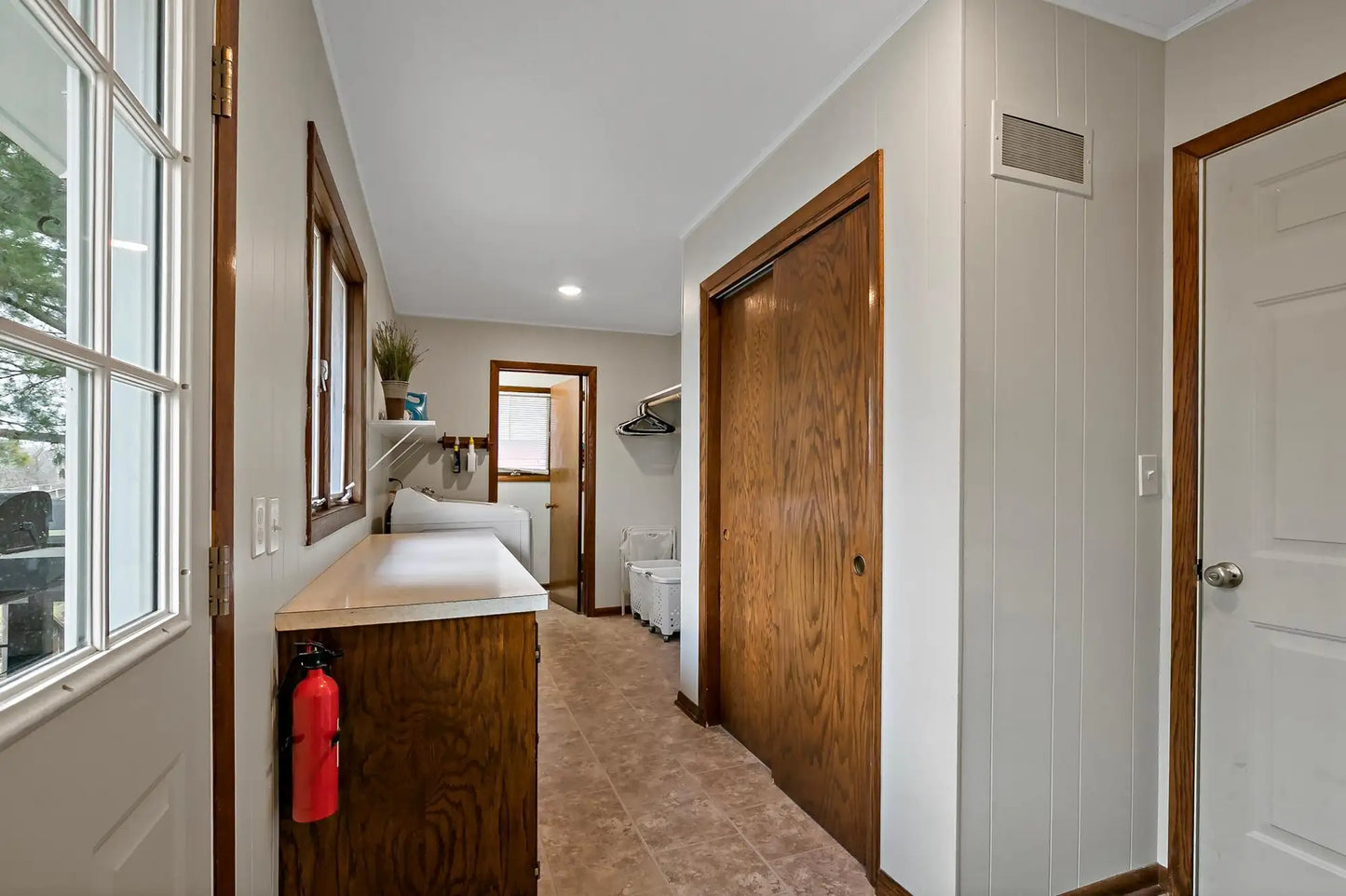416 State Street, Belle Plaine, MN 56011