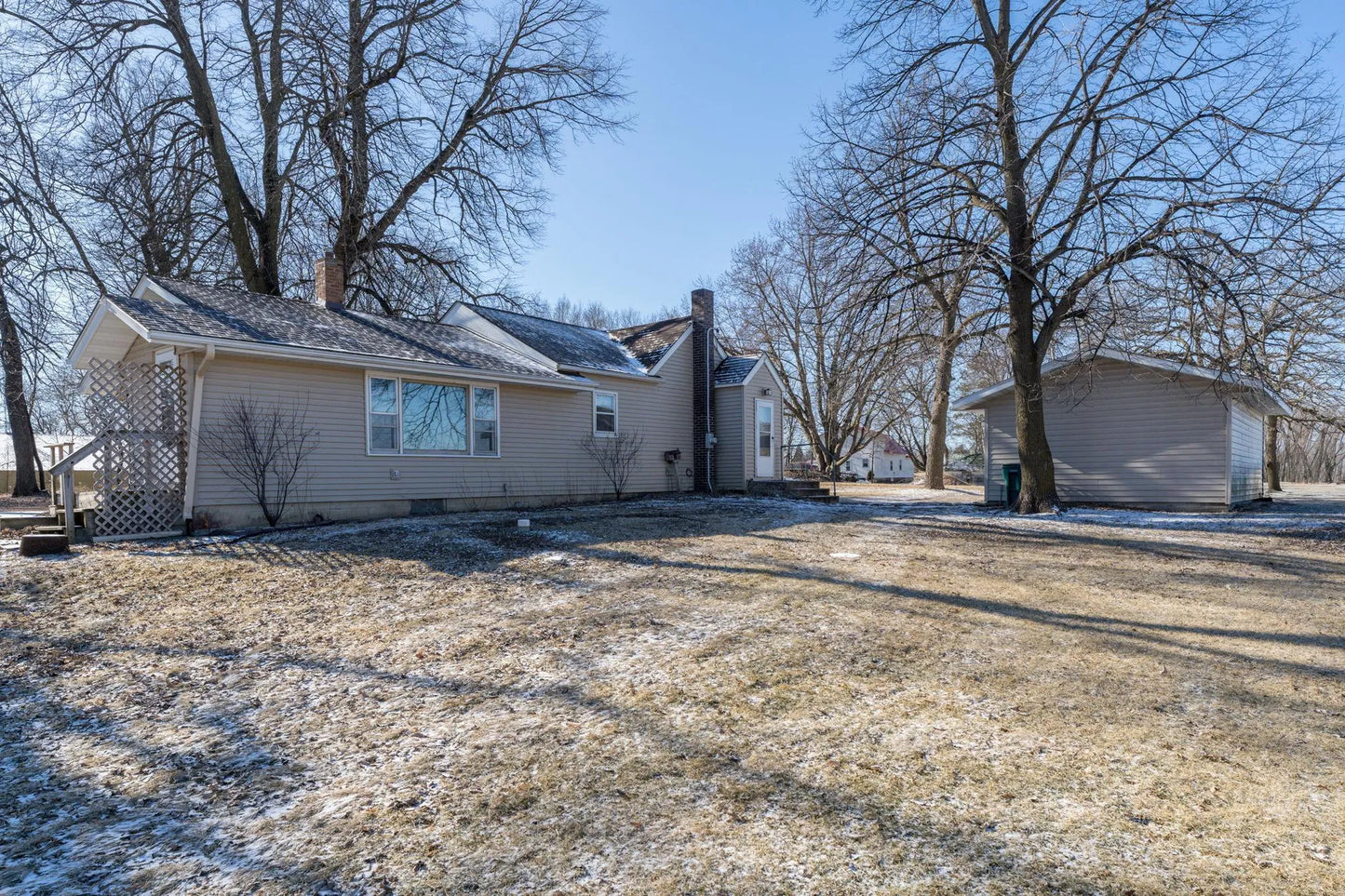 905 4th Street, Montgomery, MN 56069