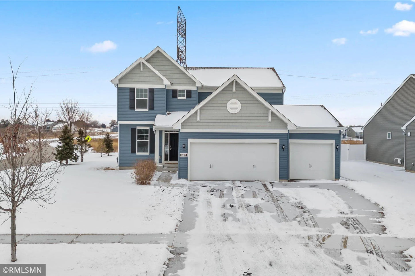 7801 Winter Wheat Way, Woodbury, MN 55129