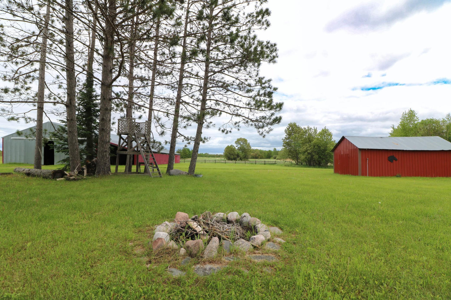 11122 County Road 12 , Mizpah, MN 56660