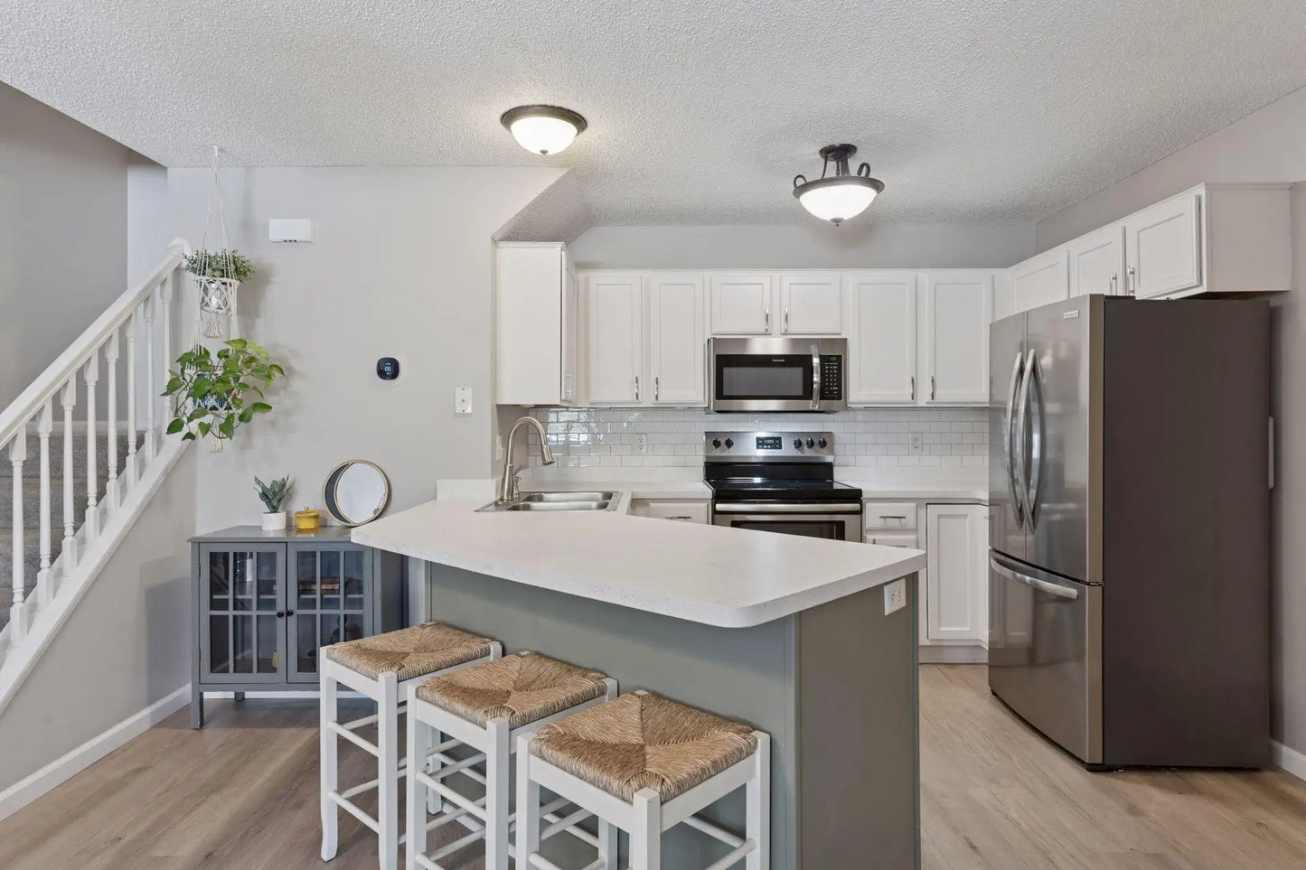 17516 Gillette Way, Lakeville, MN 55044