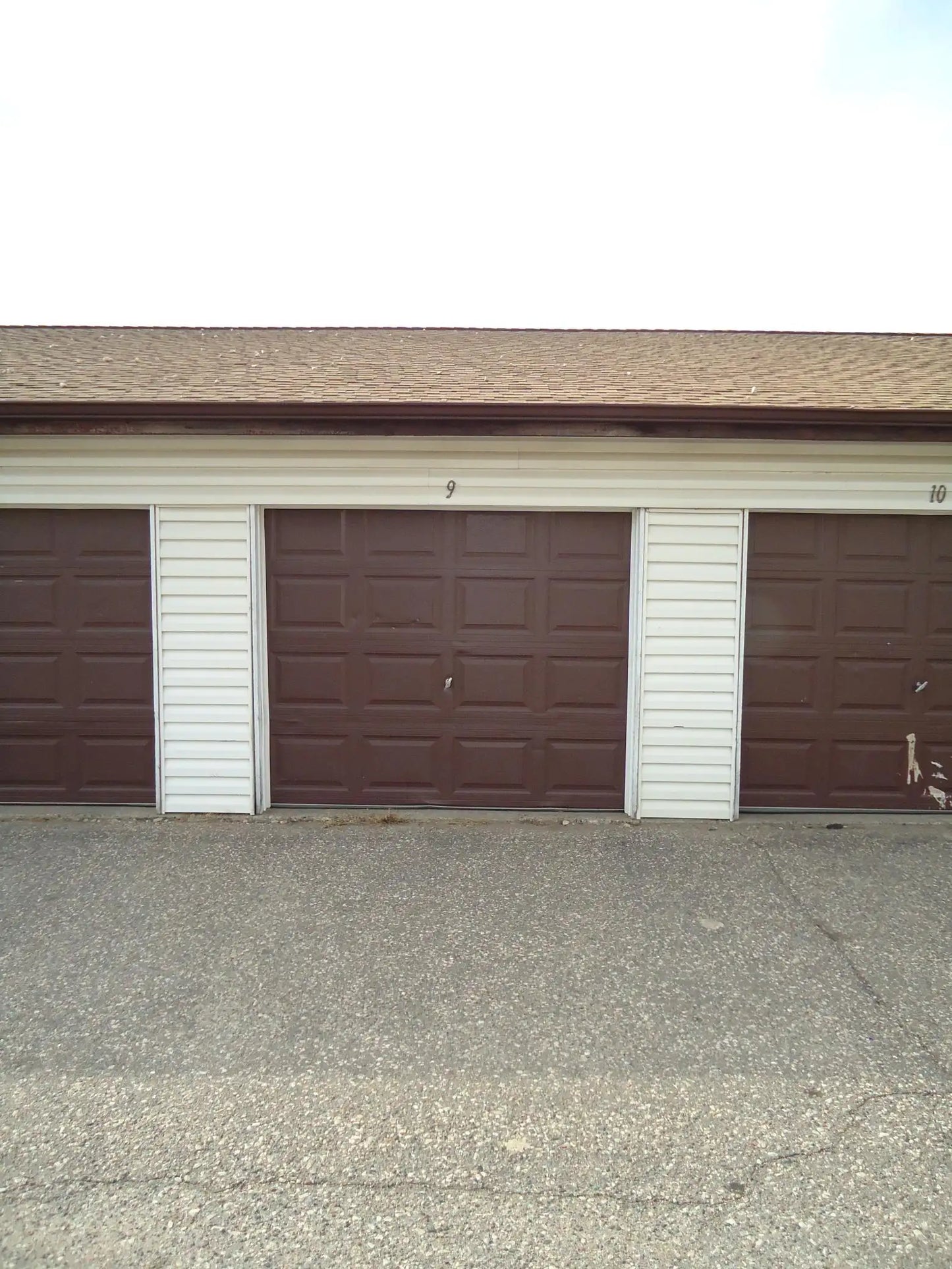 5932 83rd Parkway, Brooklyn Park, MN 55443