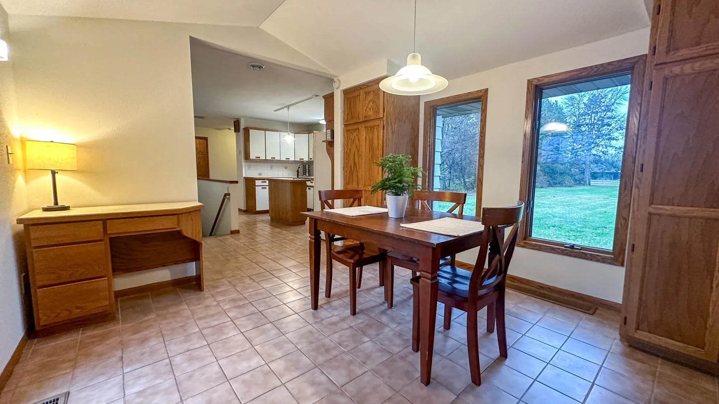 4446 Pine Point Road, Sartell, MN 56377