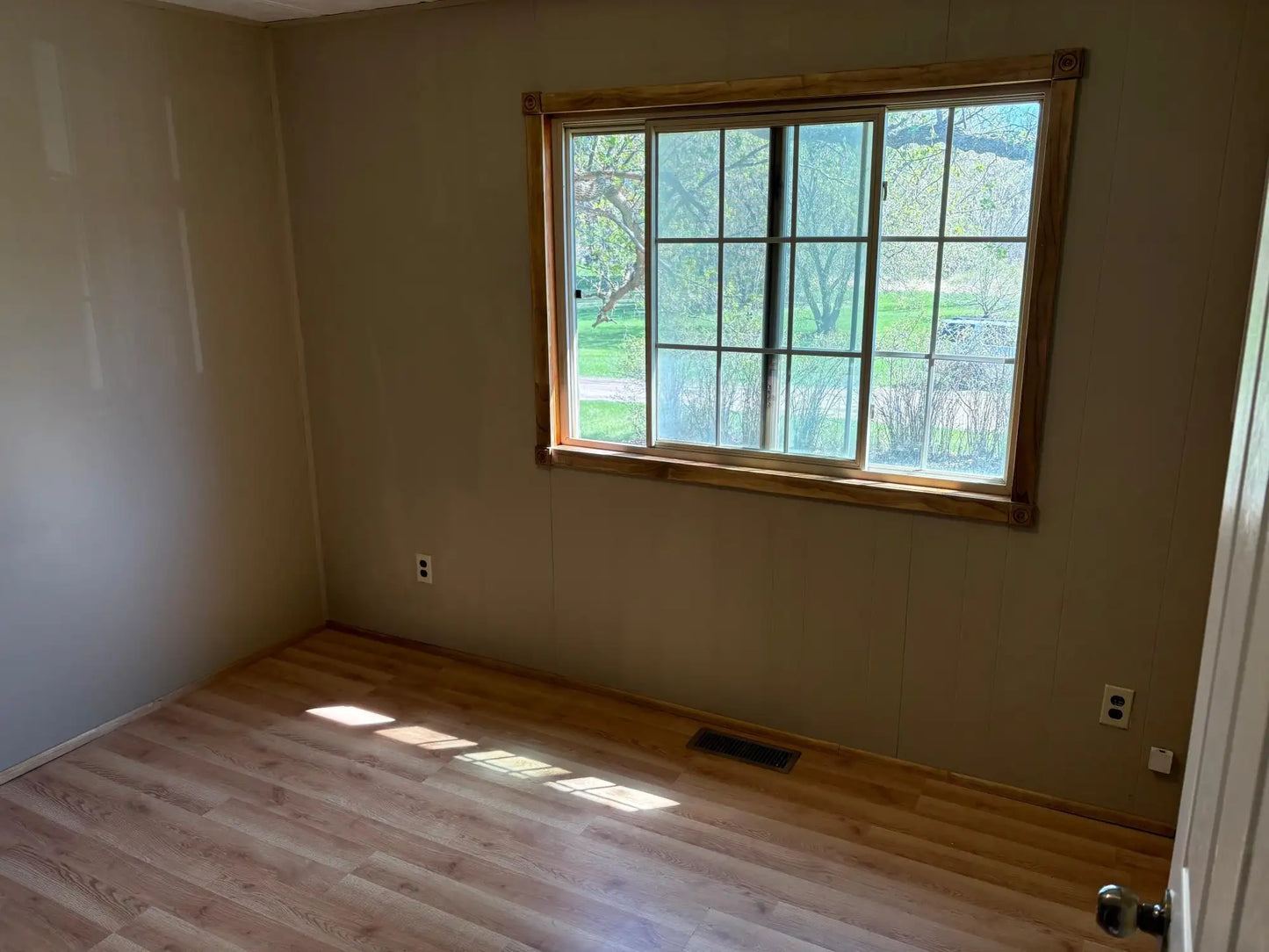 307 Deerwood Lane, Onamia, MN 56359