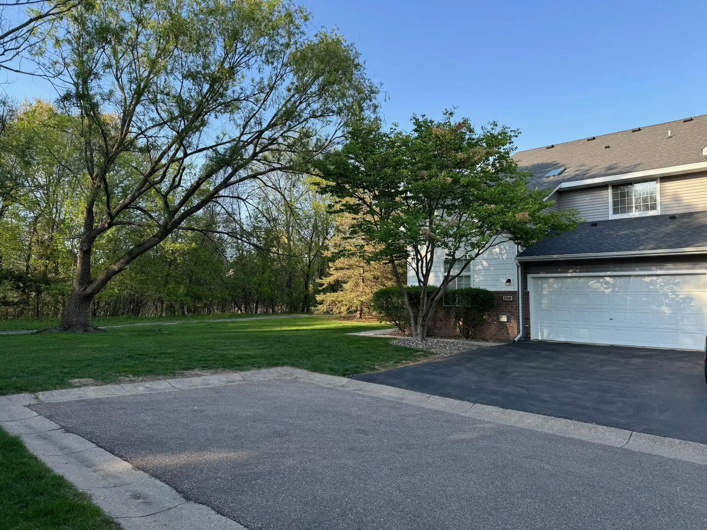 17908 Cobblestone Way, Eden Prairie, MN 55347