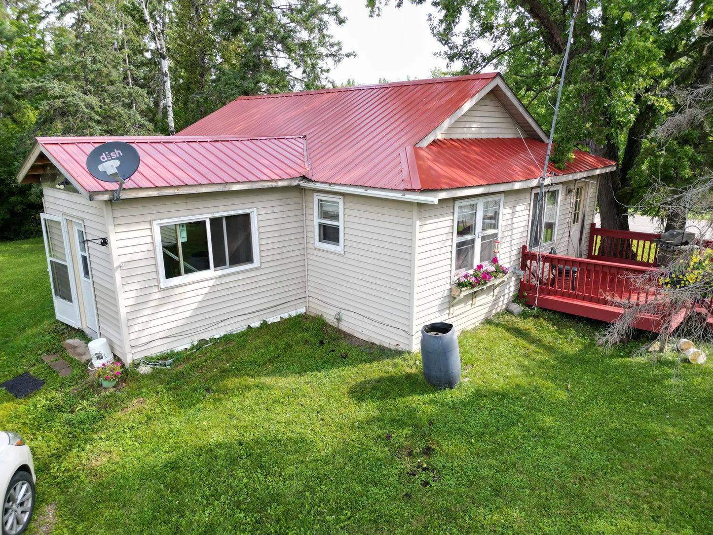 5279 State Highway 72 , Baudette, MN 56623