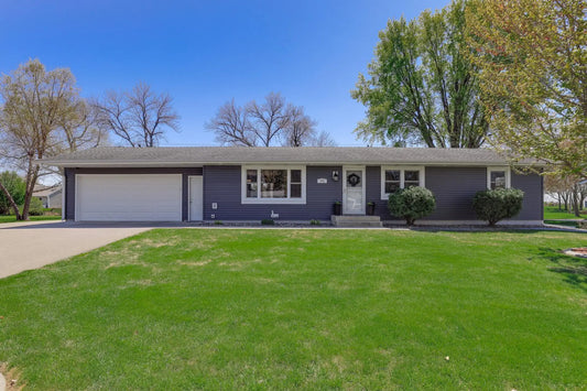 145 37th Street, Hastings, MN 55033