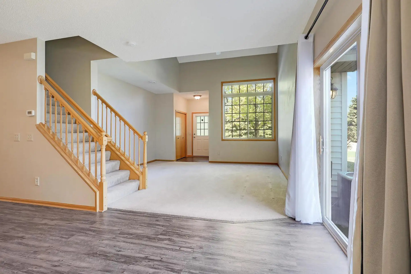 16861 Embers Avenue, Lakeville, MN 55024
