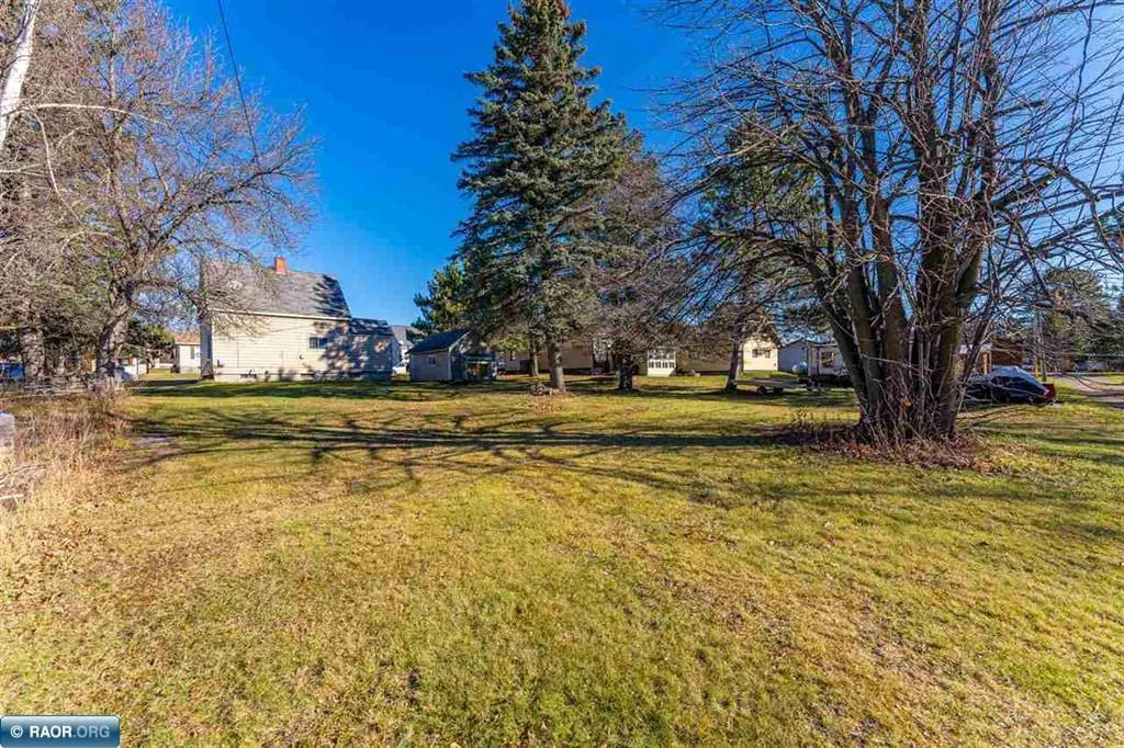 16 Superior Street, Soudan, MN 55782