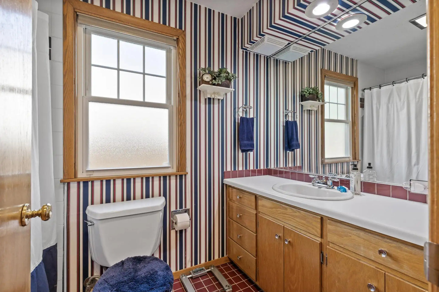 3021 Atwater Street, Hopkins, MN 55305
