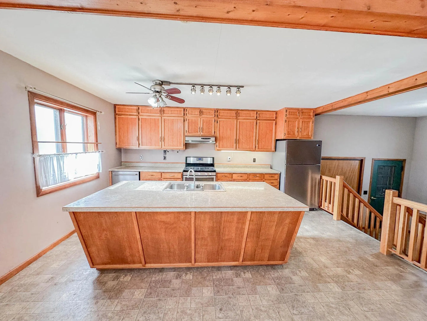 508 9th Street, Olivia, MN 56277