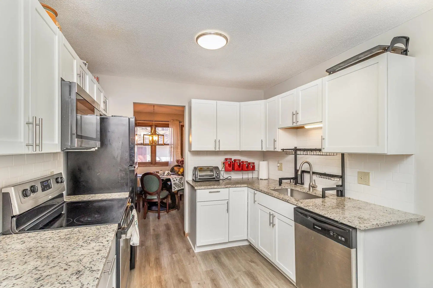 911 Marion Street, Saint Paul, MN 55117