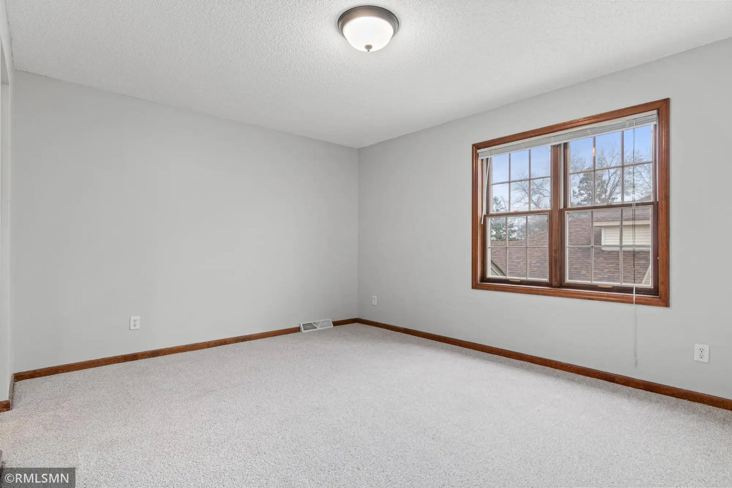 4273 Oakmede Lane, White Bear Twp, MN 55110