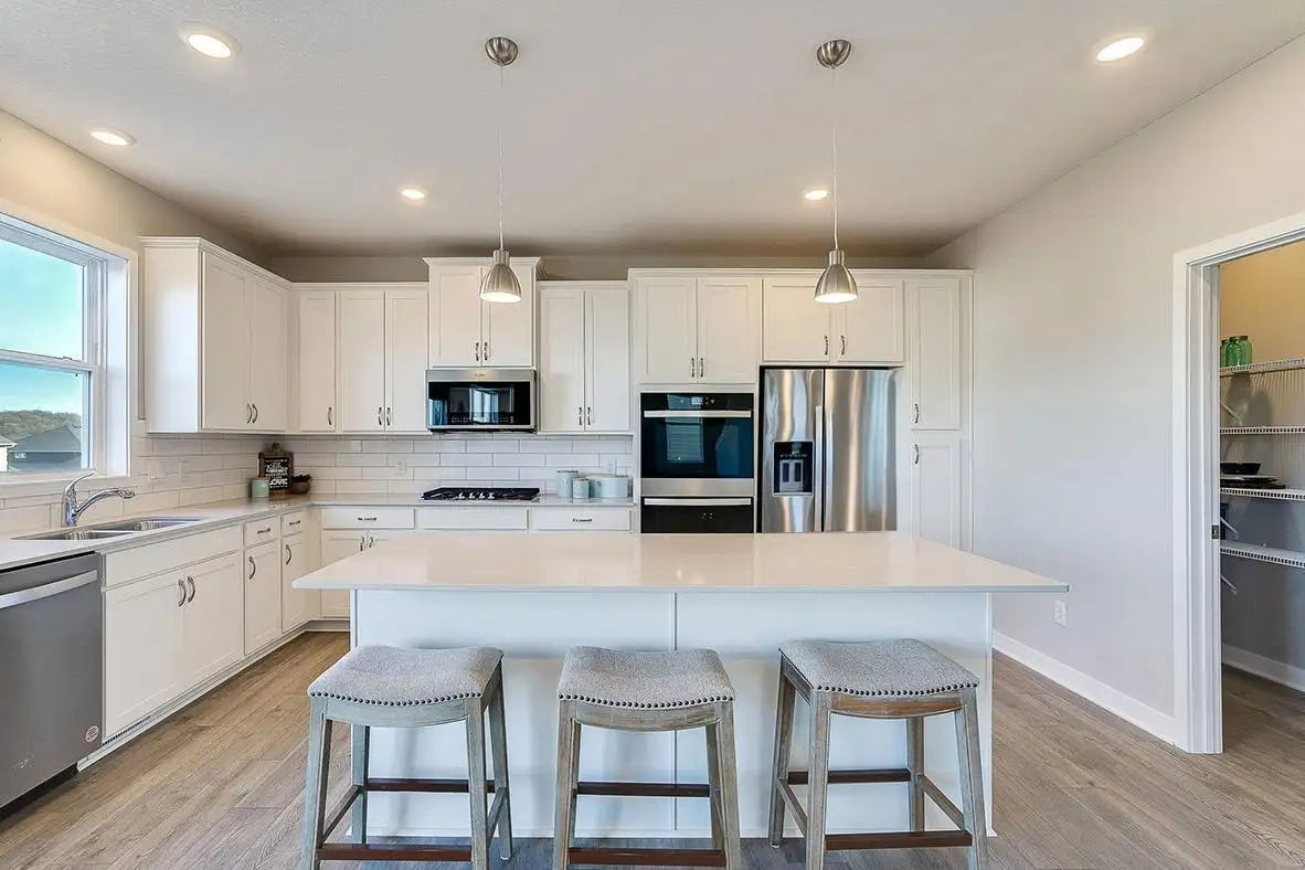 1741 Marsh View Terrace, Shakopee, MN 55379