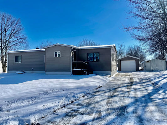 1920 Spruce Avenue, Worthington, MN 56187