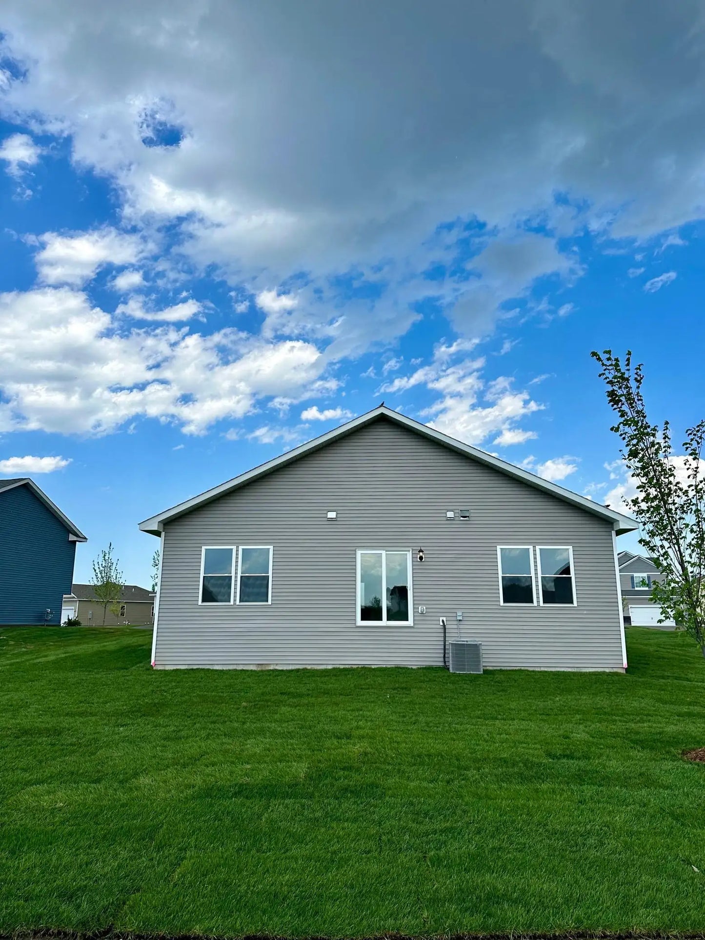 156 Summerfield Drive, Waverly, MN 55390