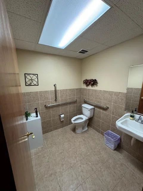 2301 Commerce Boulevard, Mound, MN 55364