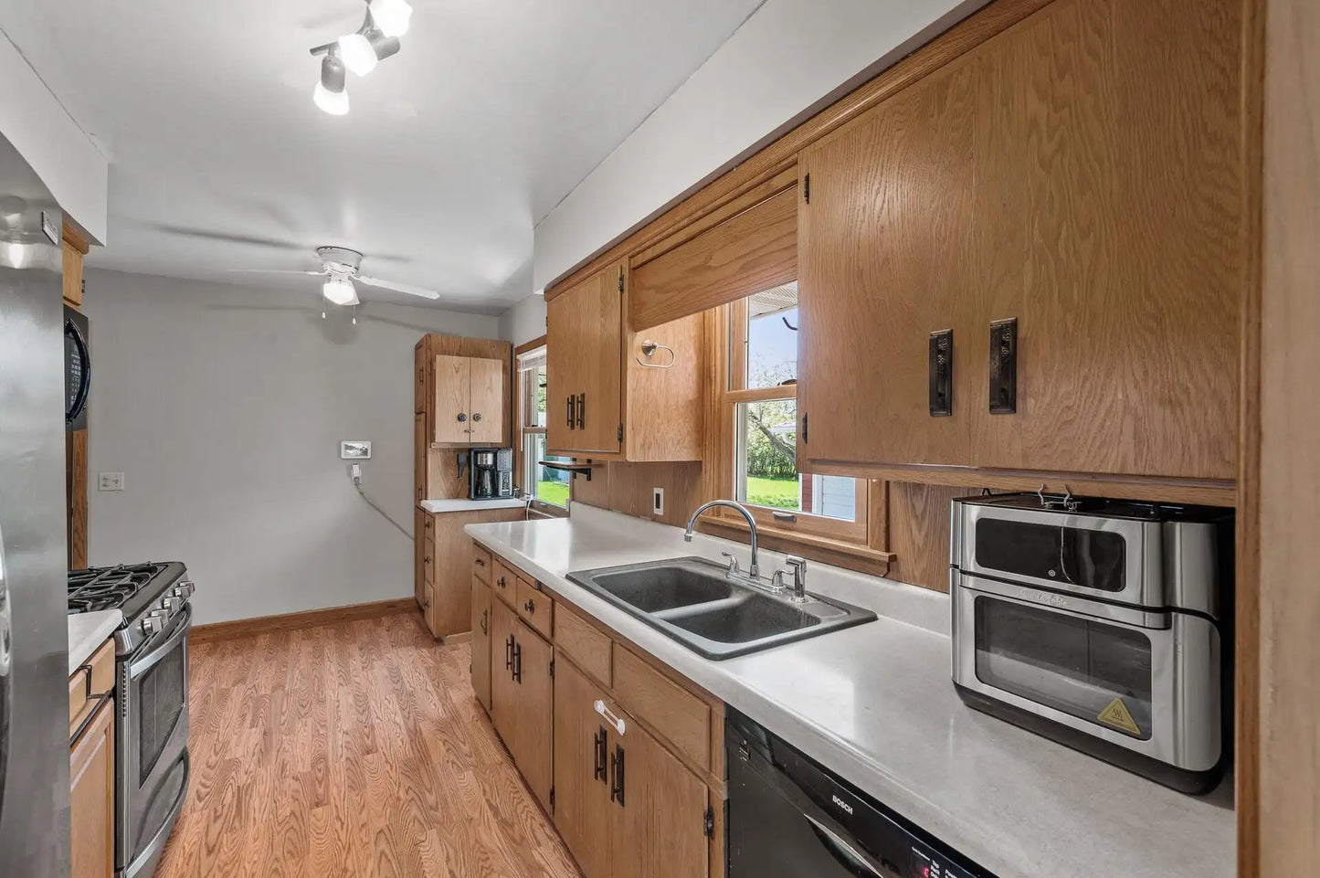 7125 France Avenue, Brooklyn Center, MN 55429