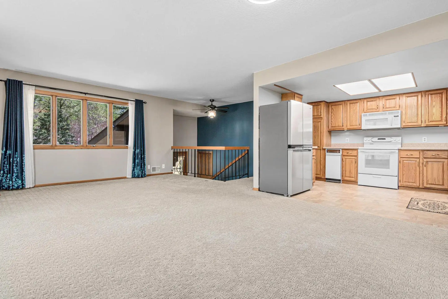 2316 Carver Avenue, Maplewood, MN 55119