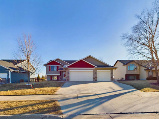 1212 4th Street, New Prague, MN 56071