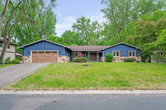 5801 Kemrich Drive, Edina, MN 55439