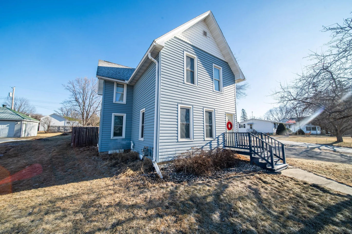 824 Main St S , Chatfield, MN 55923