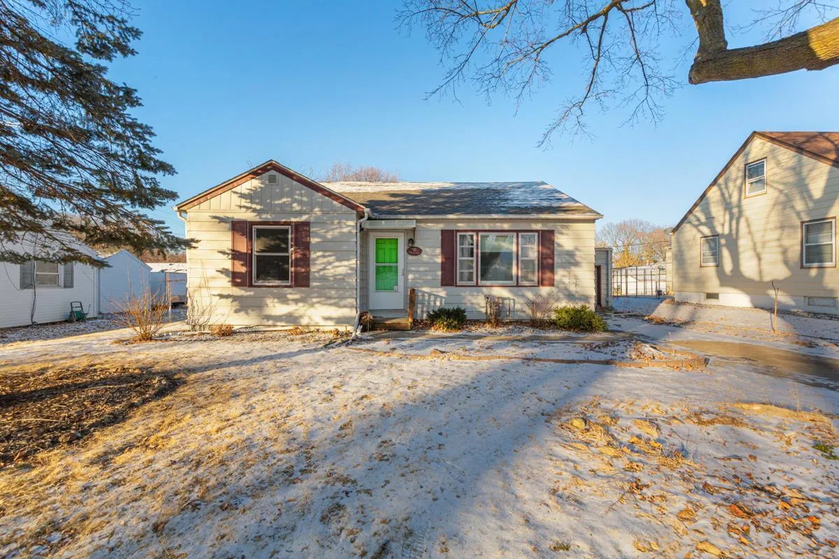 246 Mckinley Street, Owatonna, MN 55060