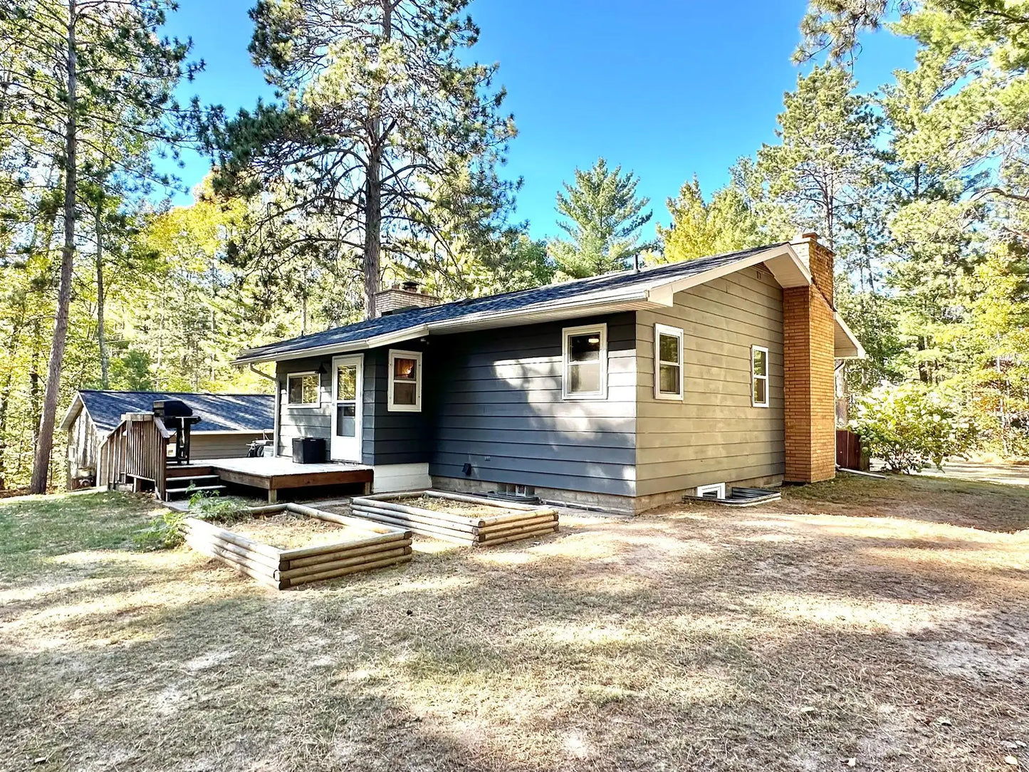 23179 County 80 , Nevis, MN 56467