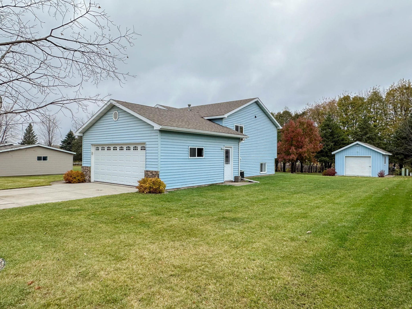 1108 Viking Drive, Olivia, MN 56277