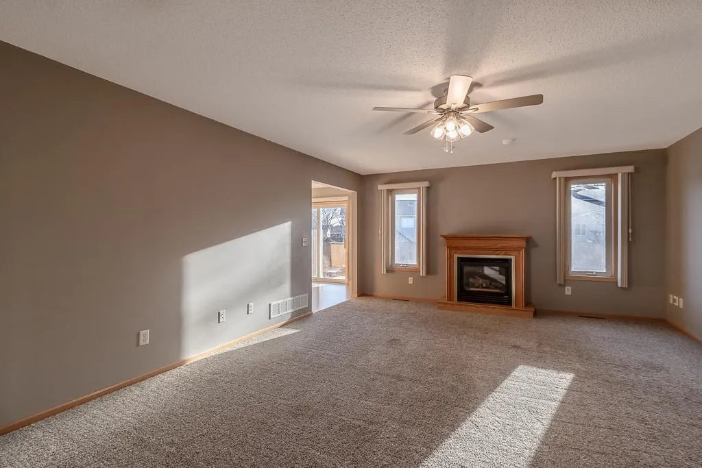 1733 Bassett Drive, Mankato, MN 56001