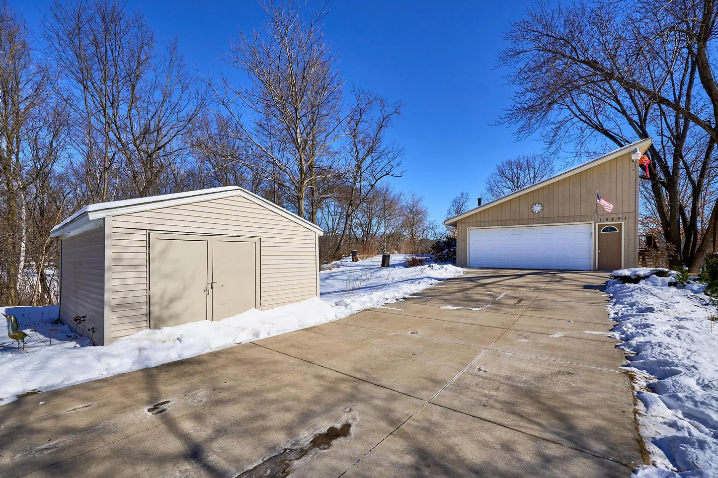 19401 Ulysses Street, Elk River, MN 55330