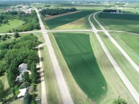 xxx Airport Road, Hutchinson, MN 55350