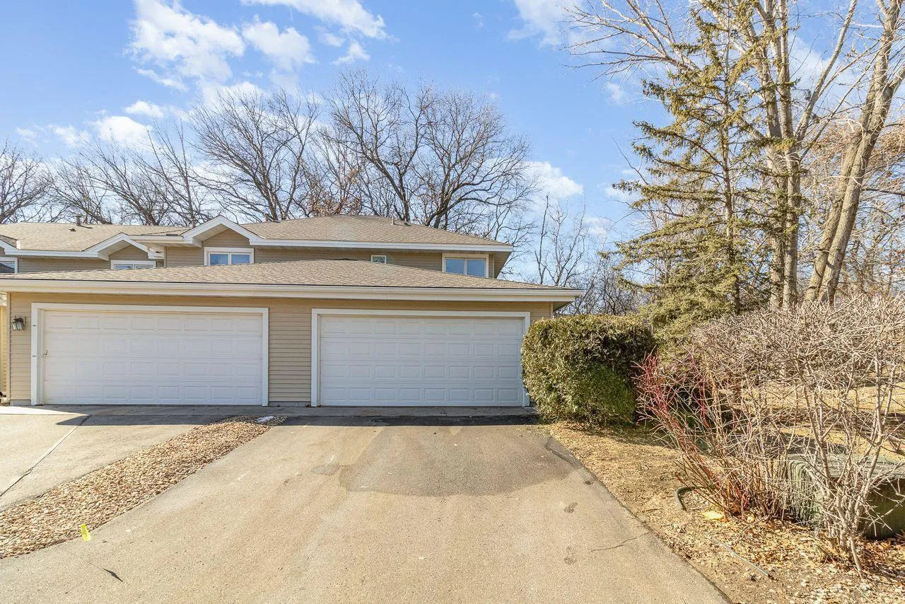 3623 Saint Francis Way, Eagan, MN 55123