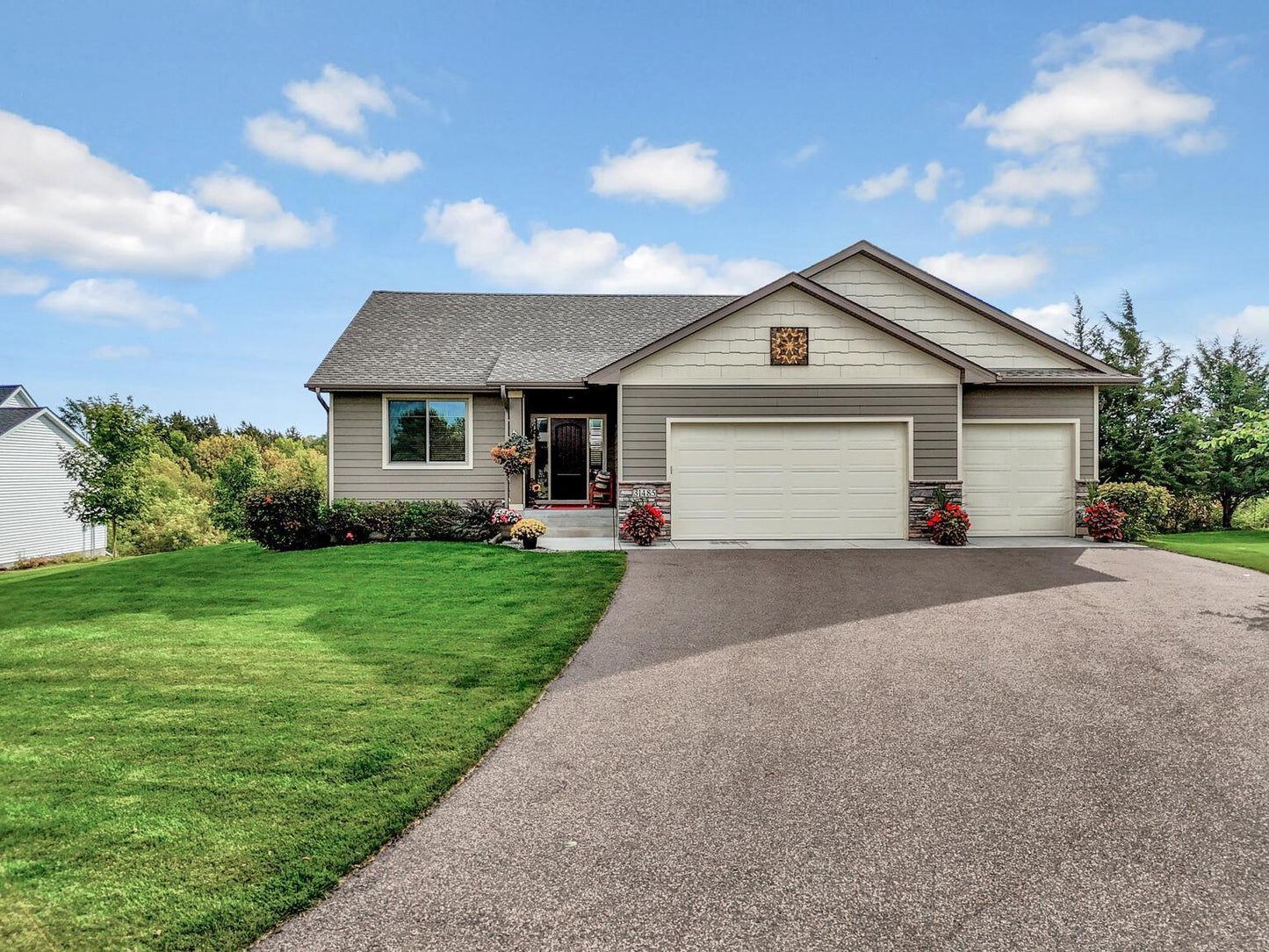 31485 Marvin Avenue, Lindstrom, MN 55045