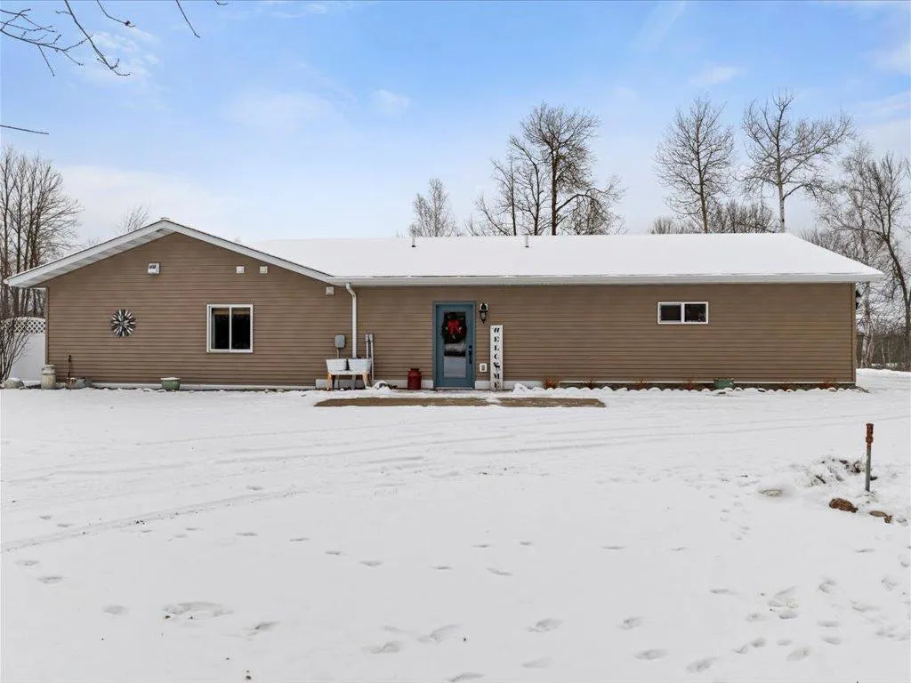 41325 County Road 257 , Cohasset, MN 55721