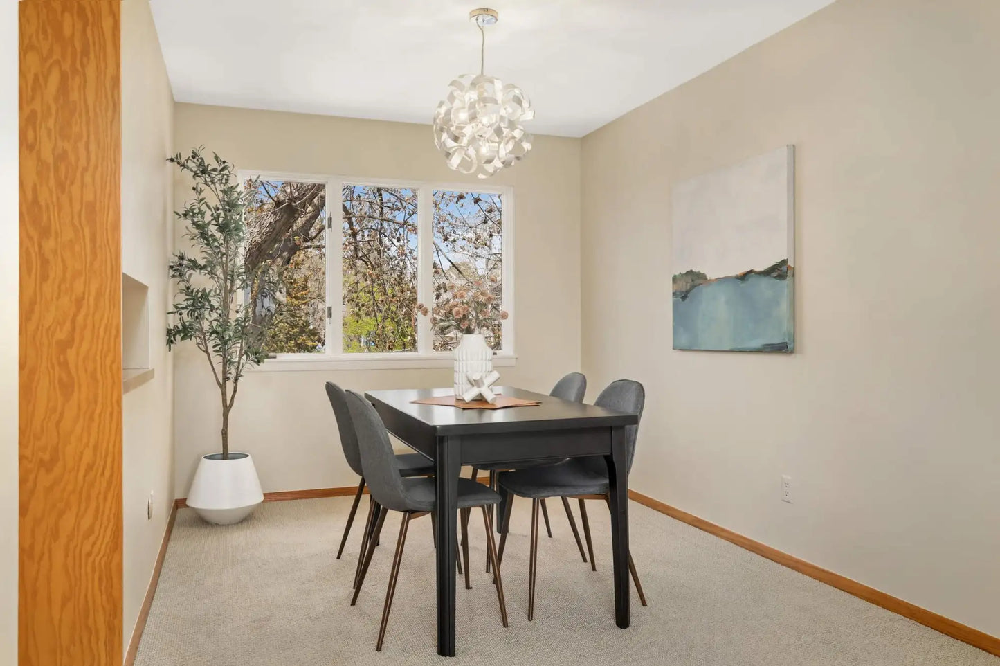 1261 Cleveland Avenue, Saint Paul, MN 55108
