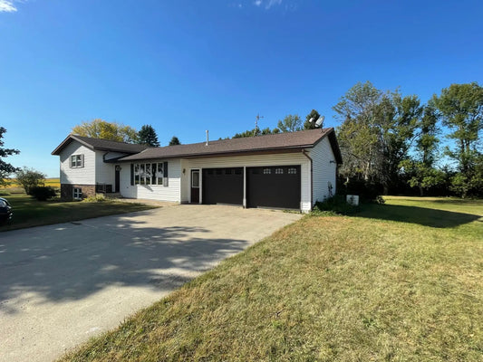 23637 Eagle Avenue, Lucan, MN 56255