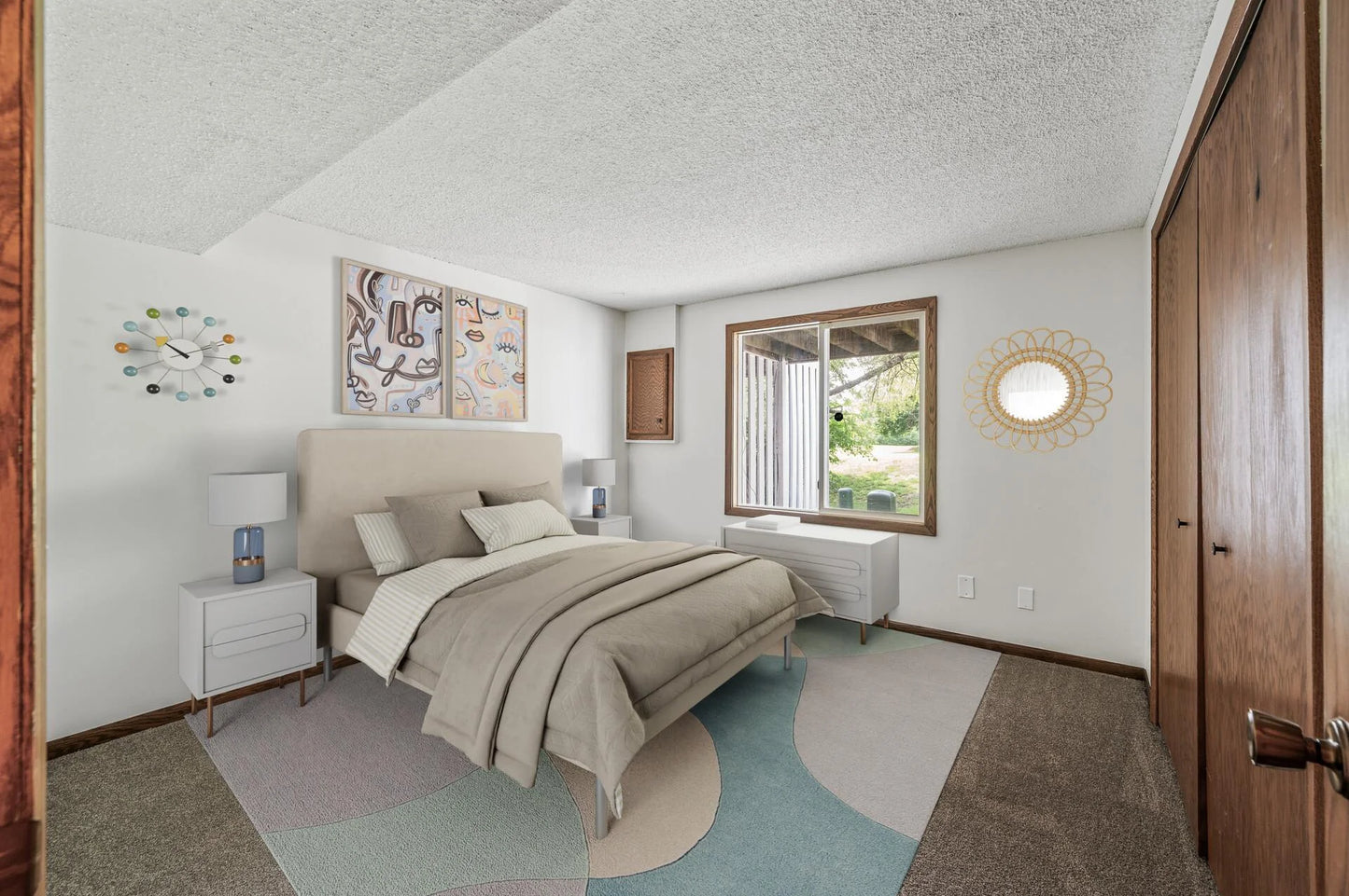 9361 Nesbitt Road, Bloomington, MN 55437