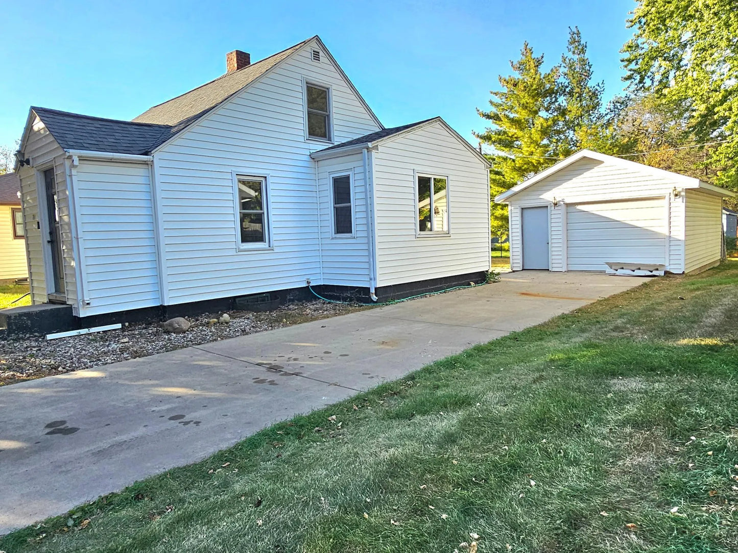 711 3rd Street, Pipestone, MN 56164