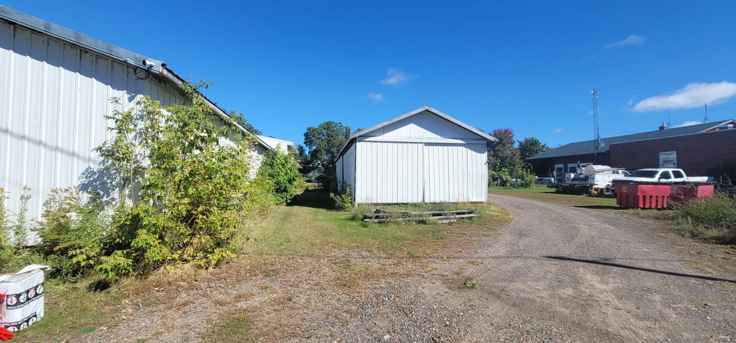 215 2nd Street, Braham, MN 55006