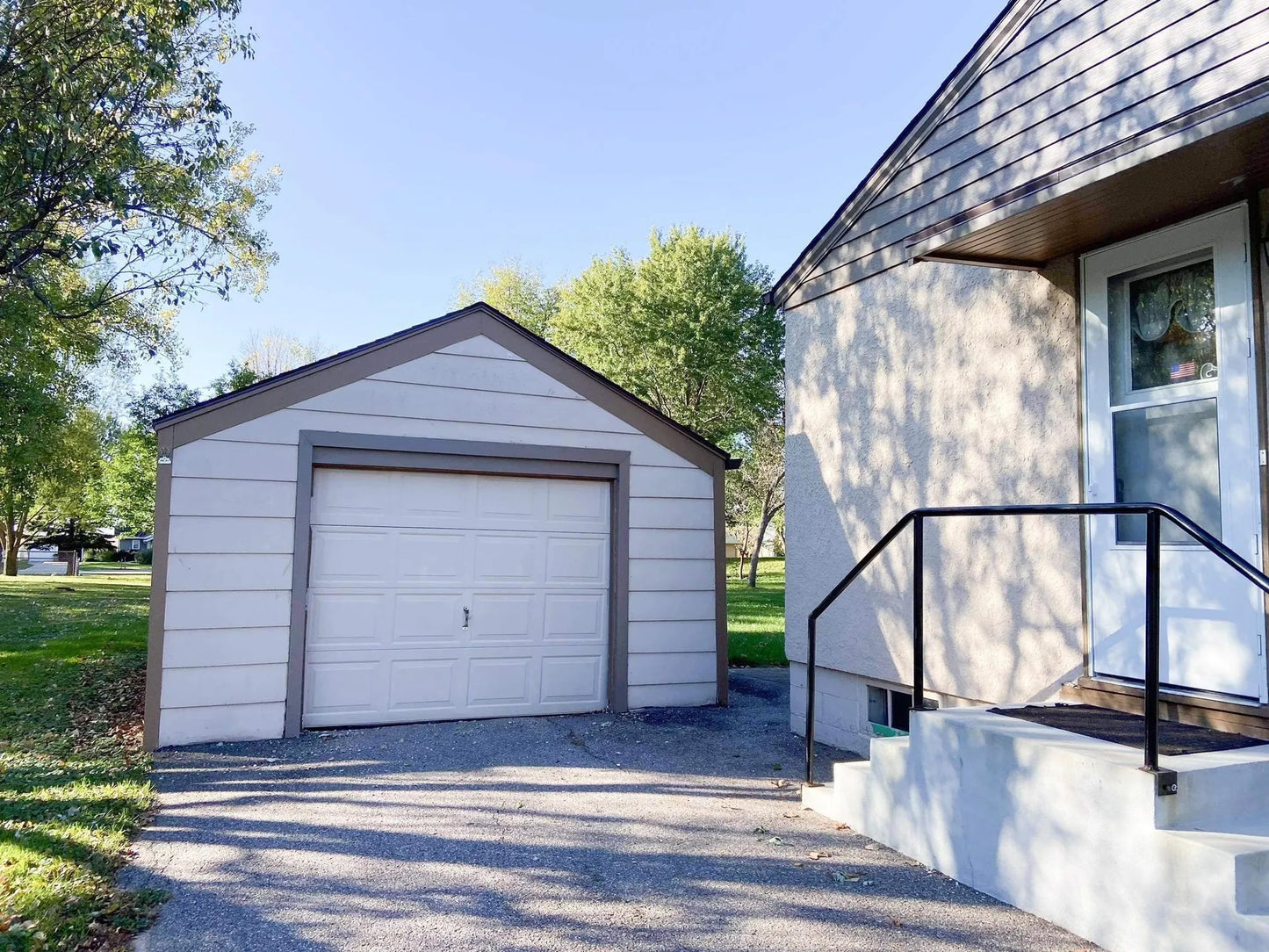 537 Morningside Drive, Worthington, MN 56187