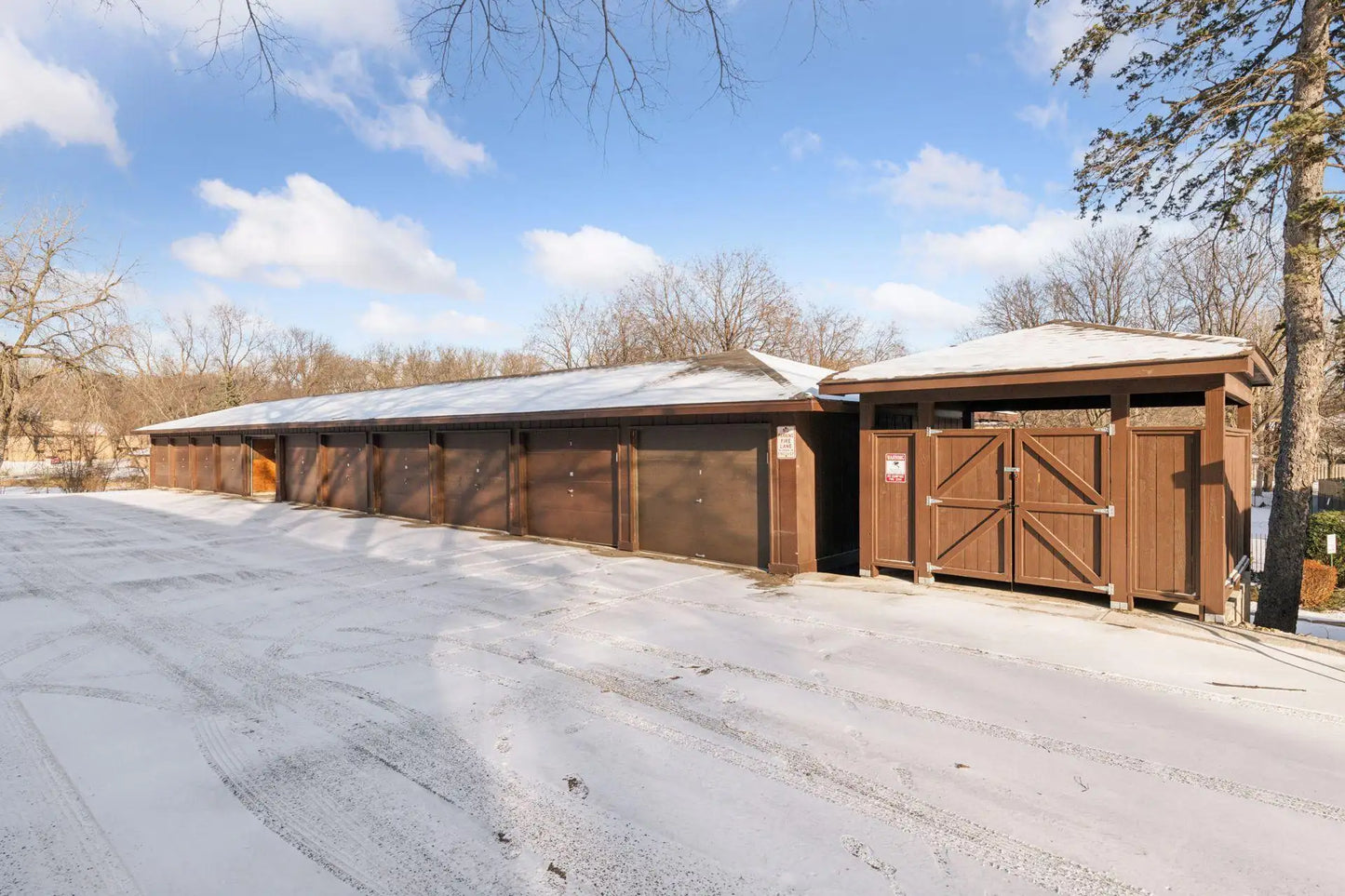 2351 Unity Avenue, Golden Valley, MN 55422