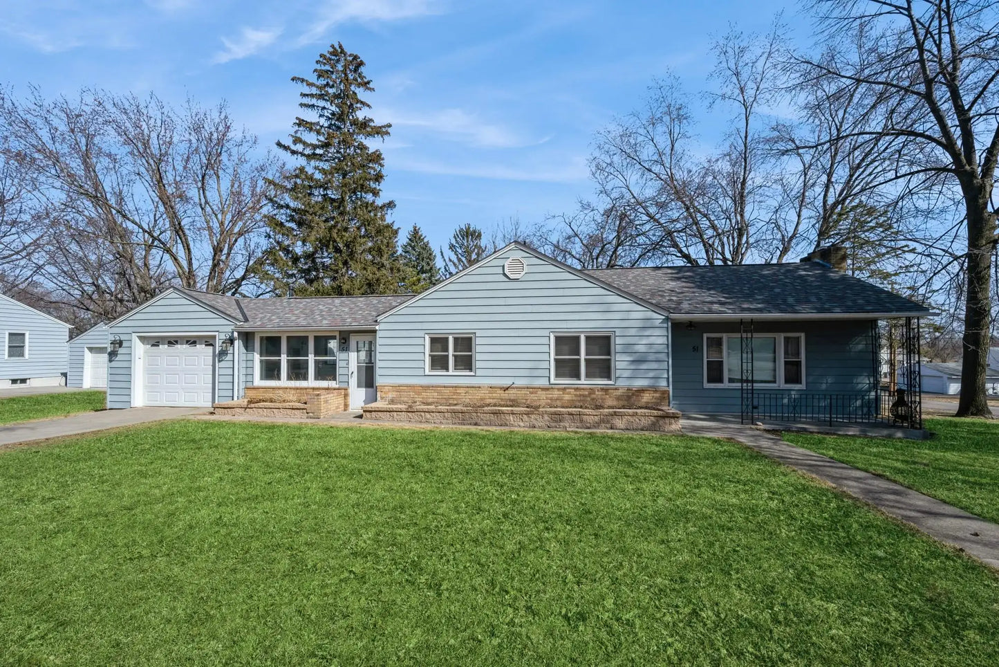 51 Elm Avenue, Maple Lake, MN 55358