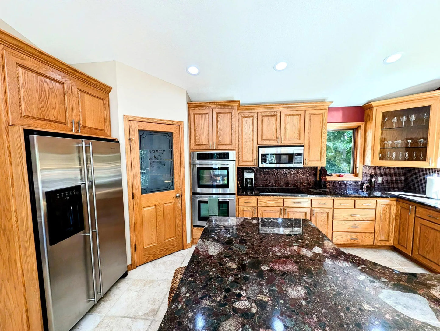 4110 Juneau Lane, Plymouth, MN 55446