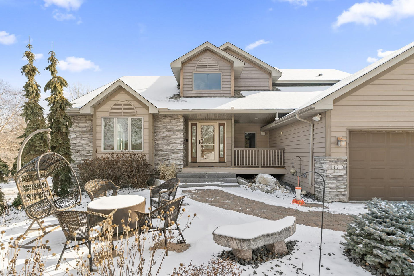 14210 Dehnsfield Road, Rogers, MN 55374