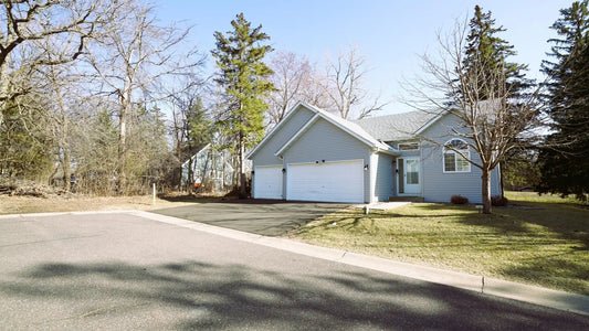 7161 Upper 15th Street, Oakdale, MN 55128