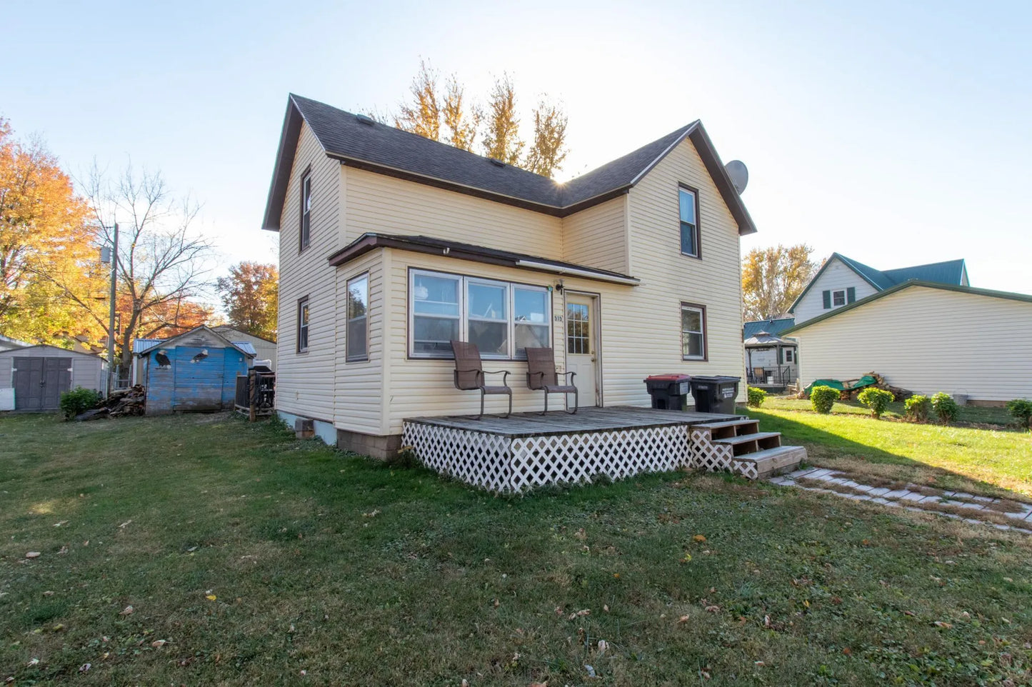 515 Arnold Street, West Concord, MN 55985