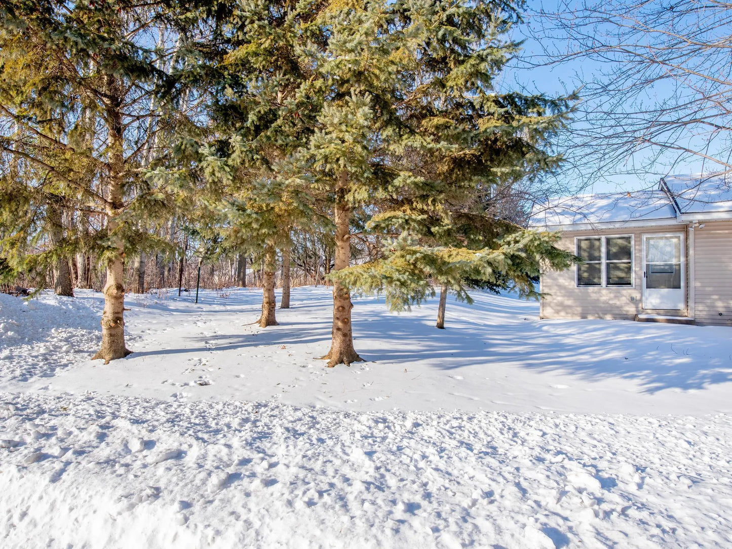 2138 Southwind Road, Maplewood, MN 55109