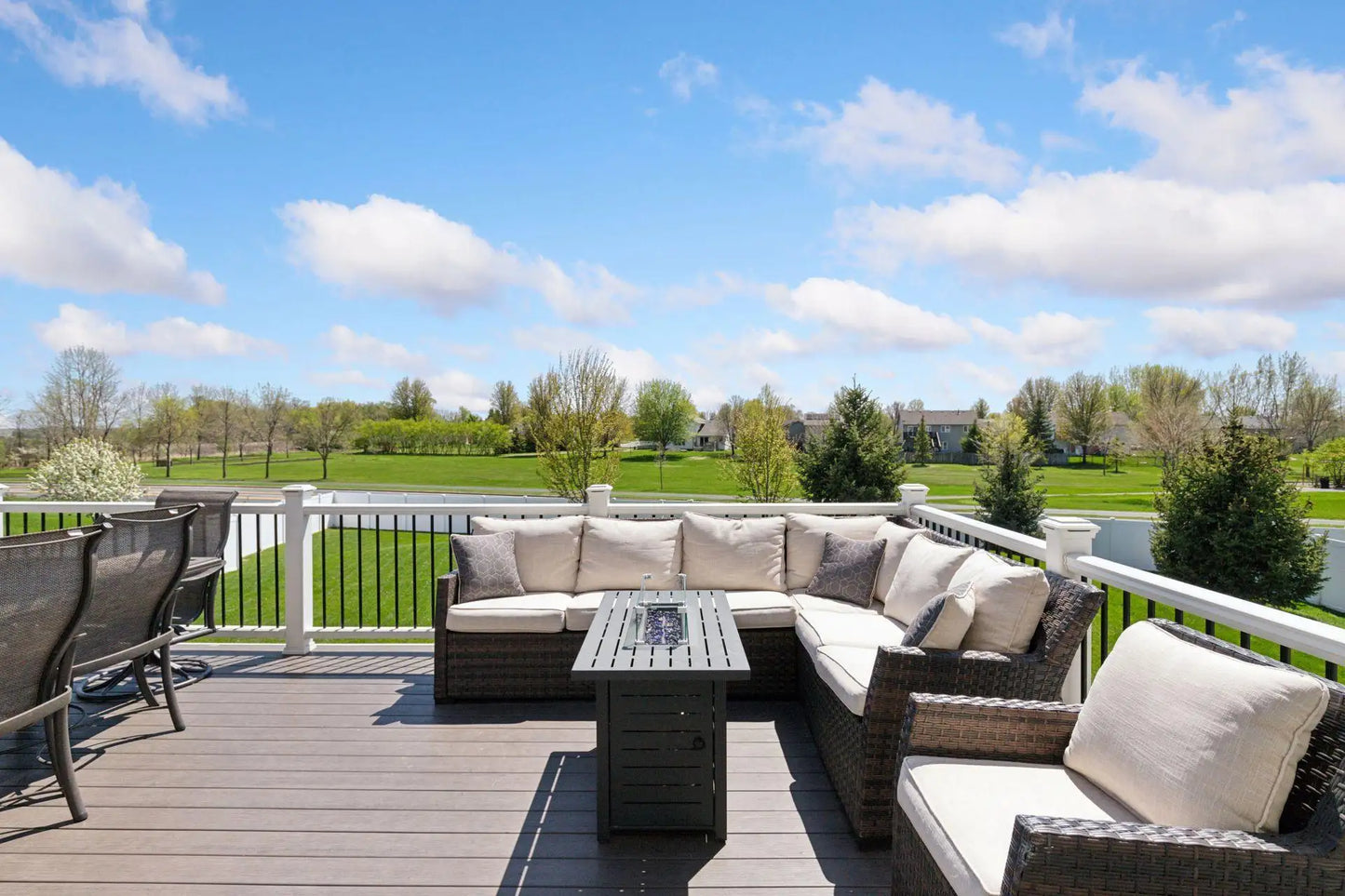 1225 Crosswinds Way, Waconia, MN 55387